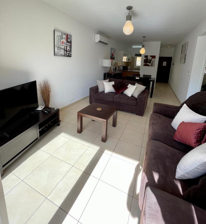 Apartamento 109 Queens Gardens, Paphos Exterior foto